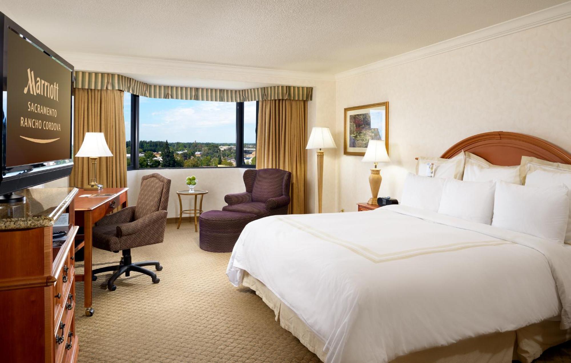 Sacramento Marriott Rancho Cordova Hotel Room photo