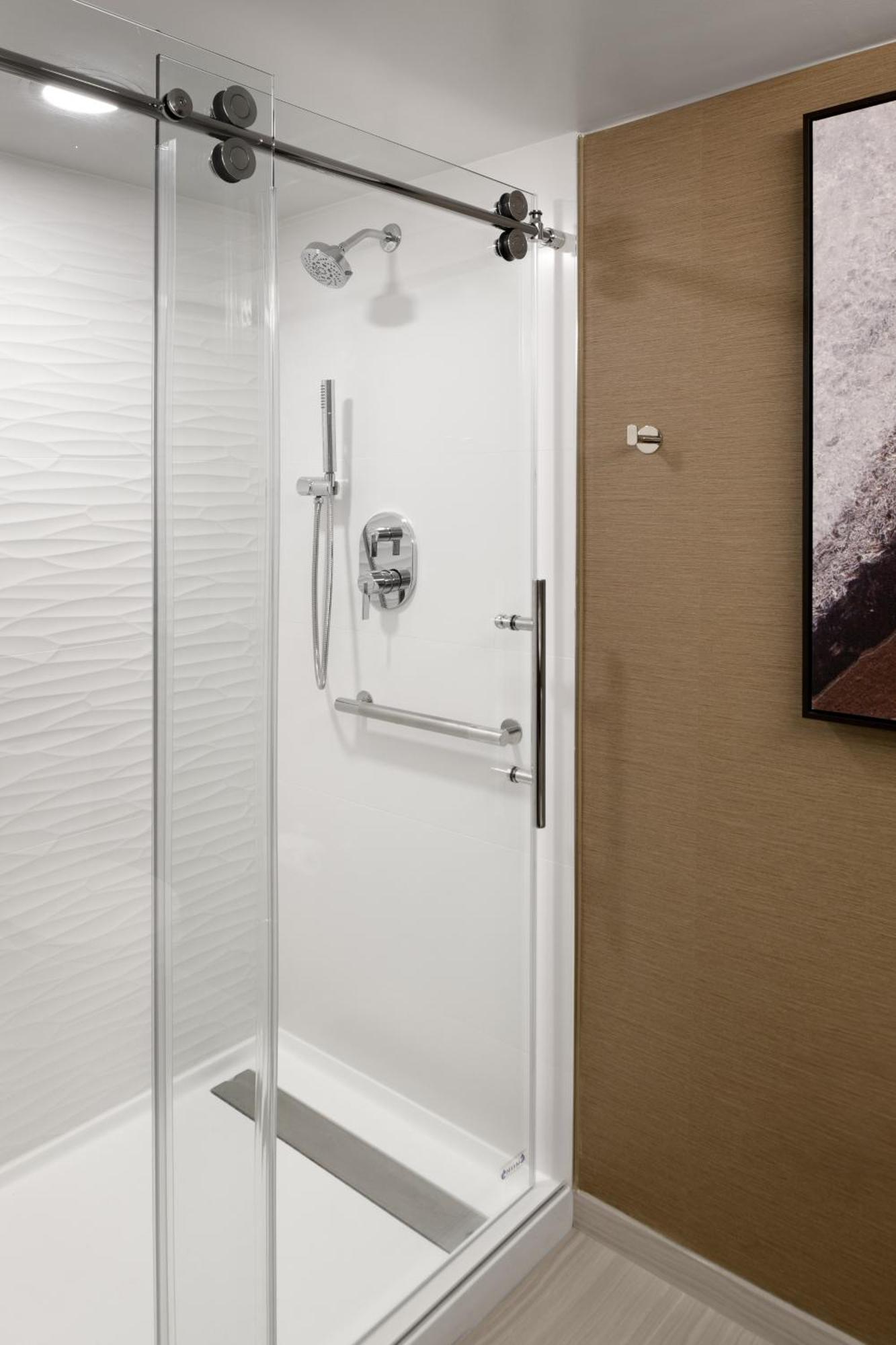 Sacramento Marriott Rancho Cordova Hotel Room photo