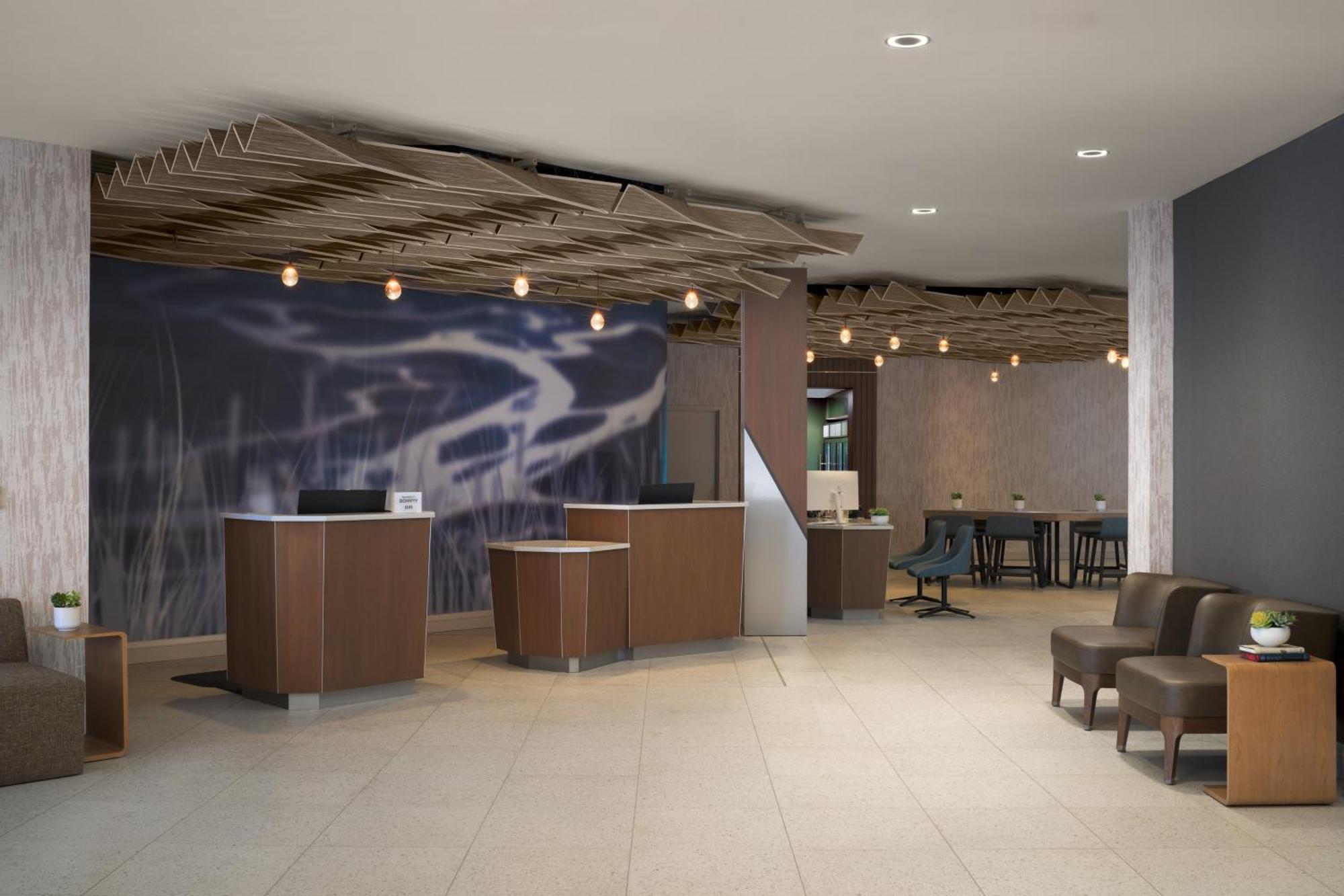 Sacramento Marriott Rancho Cordova Hotel Exterior photo